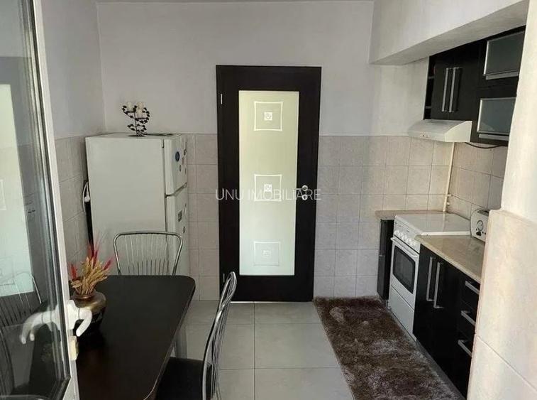 3 camere decomandat 91 mp zona Cug - 5