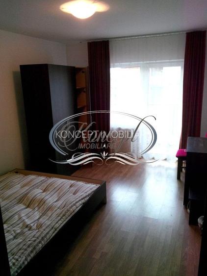 Apartament decomandat, cu parcare - 3