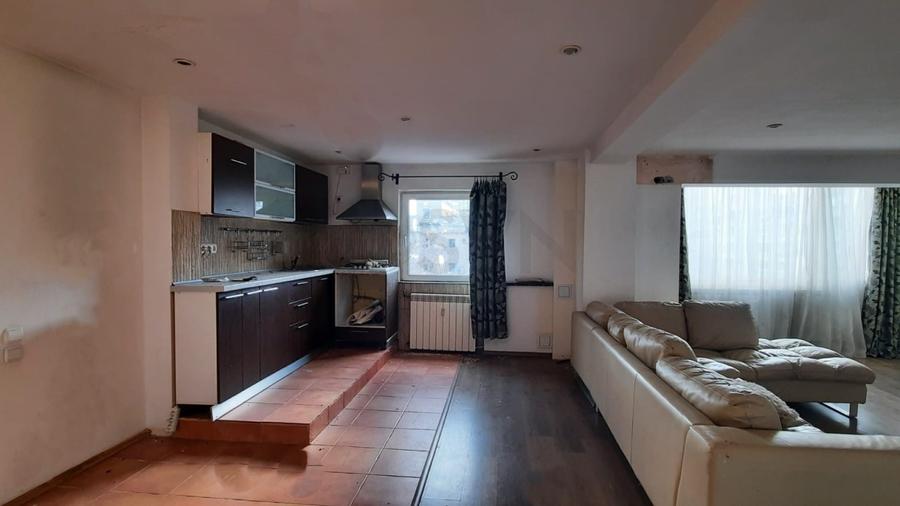 REA1018347 Apartament 3 Camere de Vanzare Sector 3 Zona Decebal