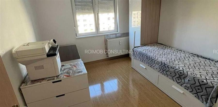 Apartament 3 camere decomandat, construit in anul 1982, zona B-dul Chisinau - 5