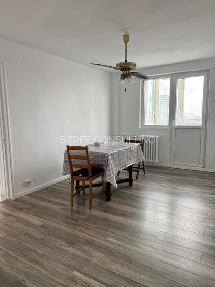 Apartament de 3 camere spre vanzare - zona Piata Victoriei - 11