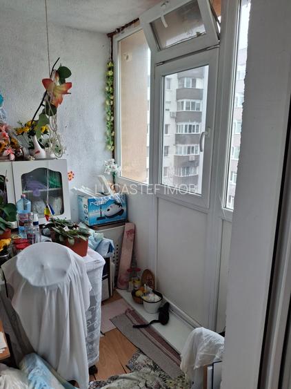 4Camere Crangasi  Metrou Piata - 6