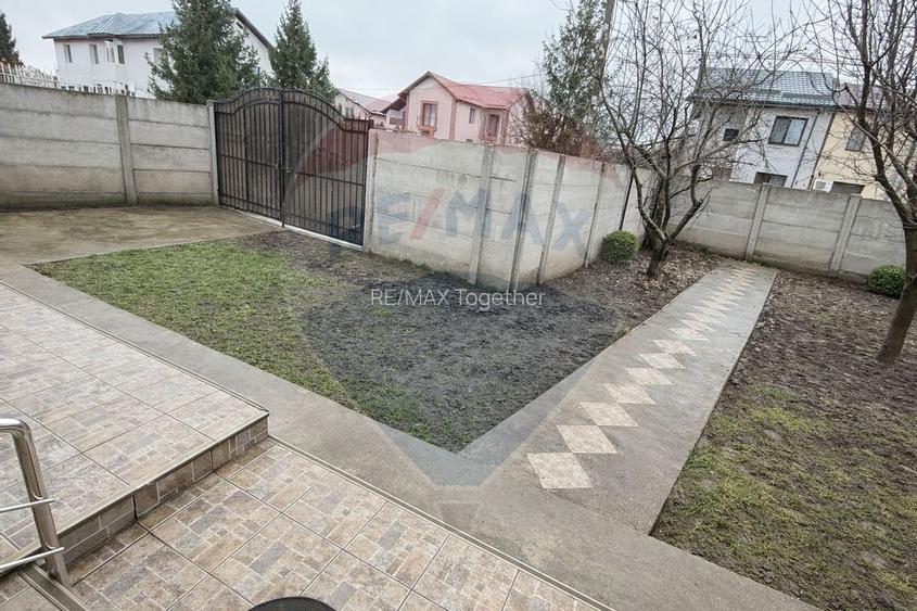 Casă / Vilă cu 5 camere de vânzare Magurele - 2