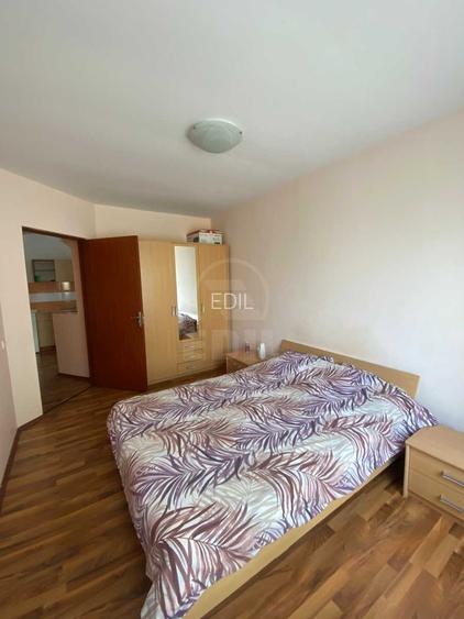 Apartament 2 camere,etaj 1,decomandat - 7