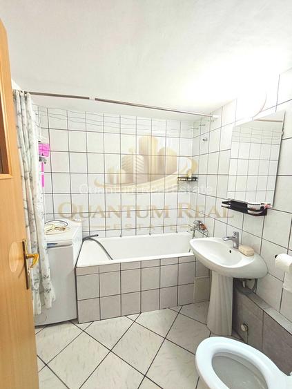 Inchiriere Apartament 3 camere- 5 min Metrou Apărătorii Patriei - 6