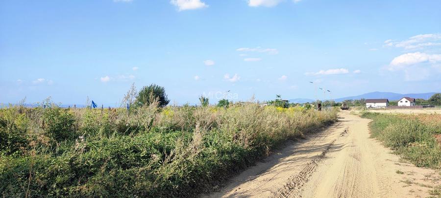 teren intravilan in Sacele-Baciu - 6