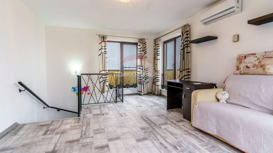 Duplex ultrafinisat 4 camere - la cheie, zona VIVO - 15