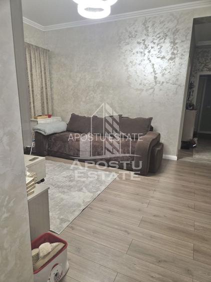 Apartament cu 3 camere si 2 bai, mobilat si utilat in Giroc la asfalt. - 2