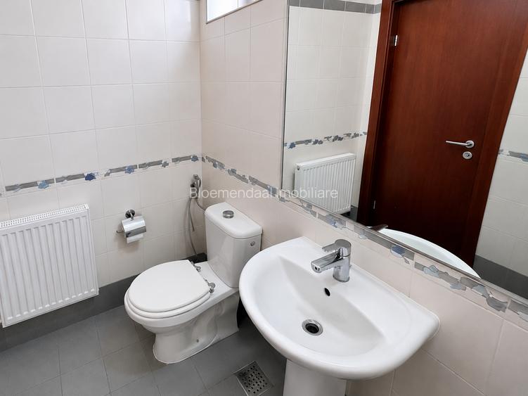 Vilă spectaculoasă pe malul lacului  5 dormitoare, 5 terase și grădină proprie - 9