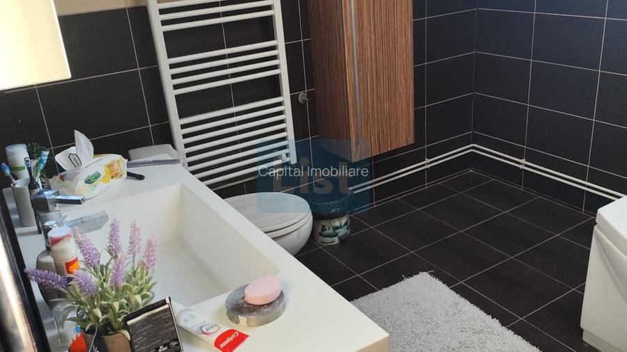 Vila spațioasă 250 mp Baicoi, Ciresi. - 8