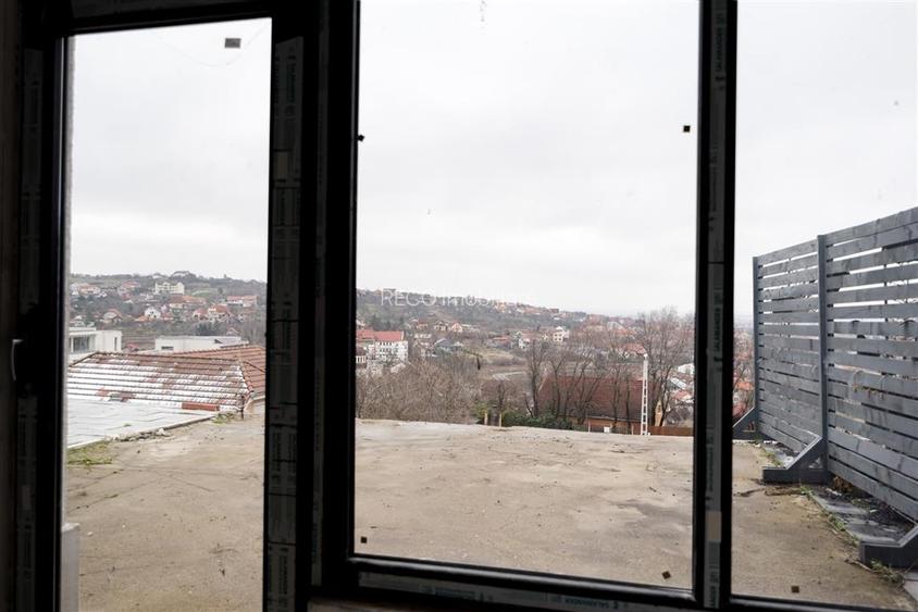 RECO apartament cu 3 camere parter + 2 etaje Oradea zona dealuri - 23