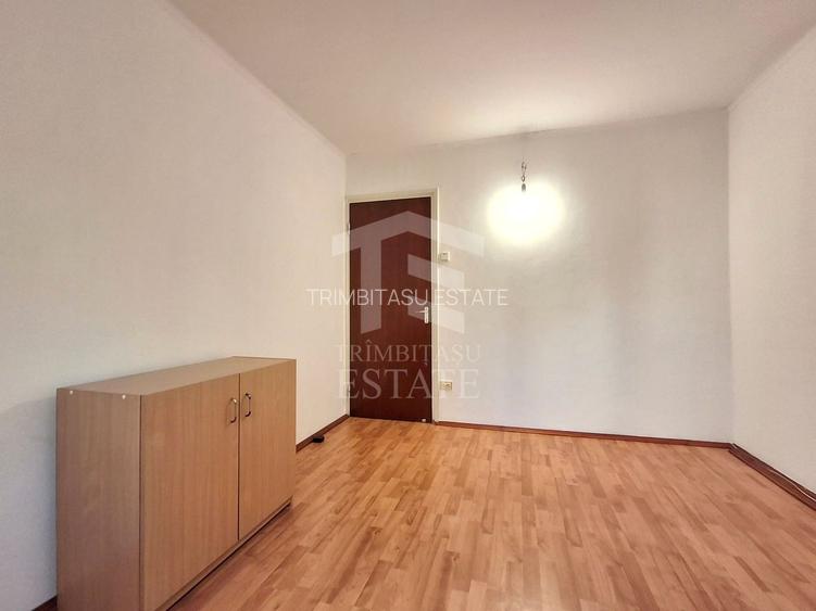 Apartament 3 camere decomandat | Locație excelentă | Bd. Chișinău 21 - 8