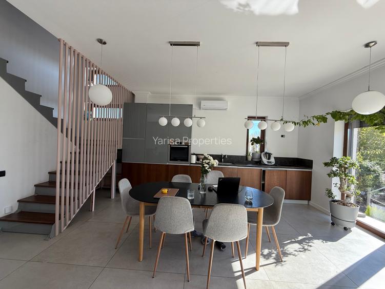 Vila Superba cu deschidere la Lac *Petrachioaia* - 17