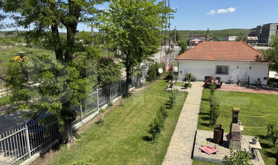 Fabrica de confectii textile activa, 1.600 mp, 11.720 mp teren, Racari - 13