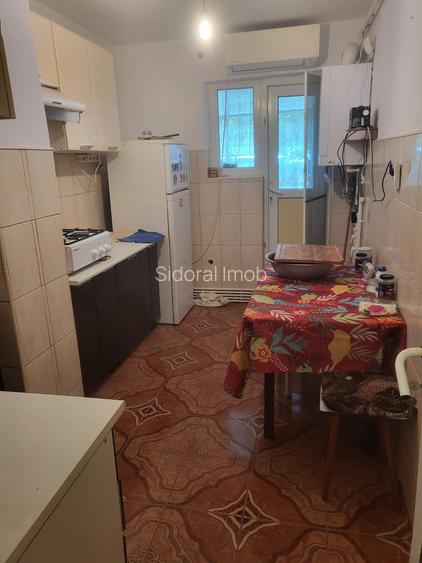 APARTAMENT 3 CAMERE - 2