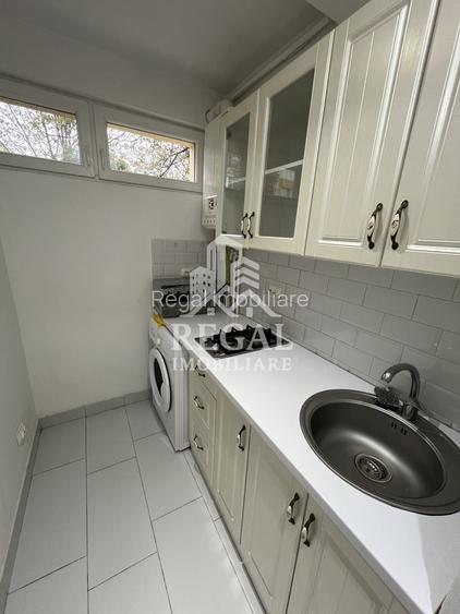 Garsonieră de închiriat – modernă, complet utilată, în zona centrală - 5