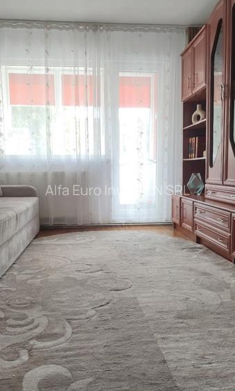 Apartament de vanzare - 3