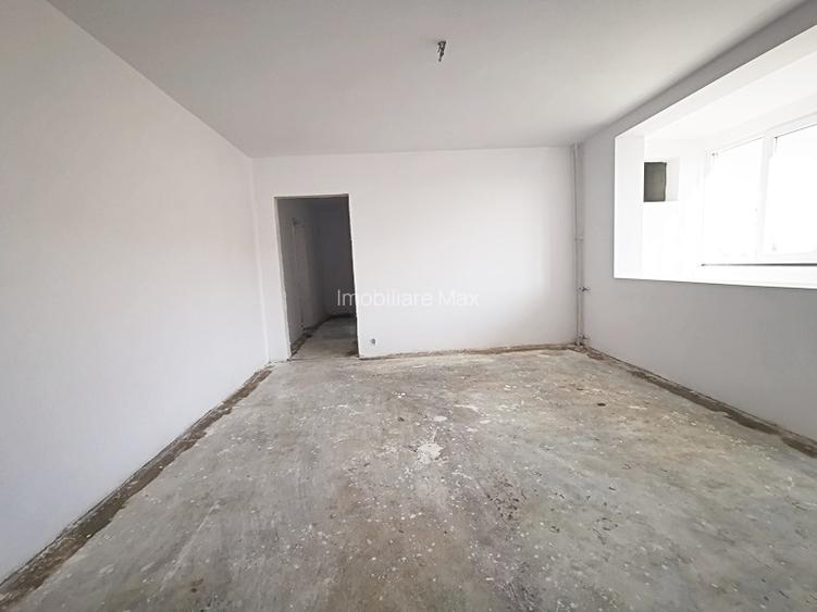 Vanzare 3 cam Obor, Masina de Paine, proaspat zugravit, loc parcare - 3