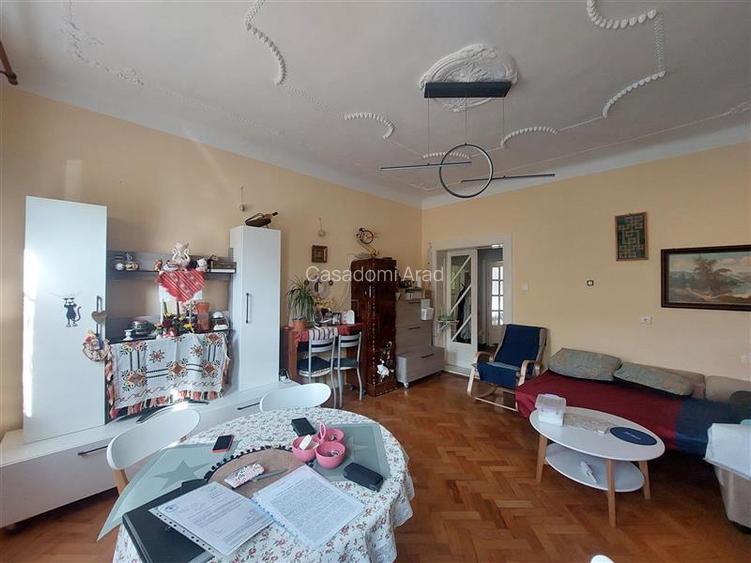 Casa pentru locuit sau afacere, zona Vlaicu - 2