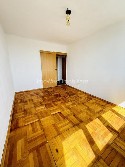 Calea Șagului | 3 camere | Decomandat | Bloc izolat | View superb - 18