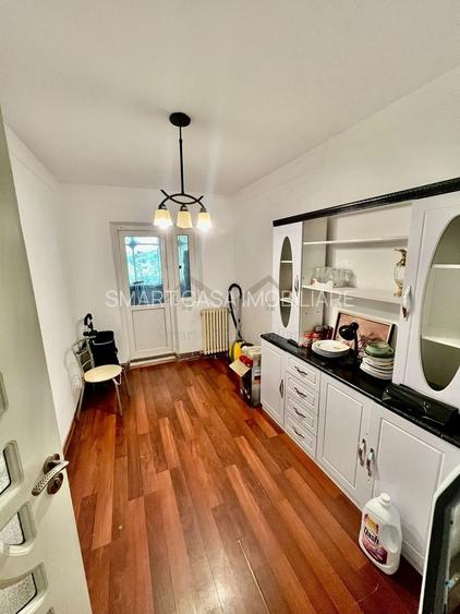 Apartament 4 camere Nicolina 1 - 2