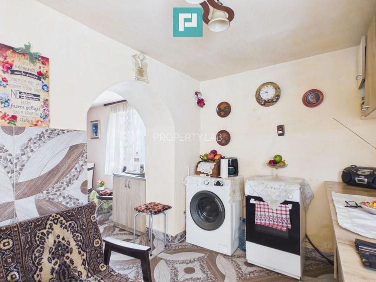 Casă cu 3 camere din văiugă în Macea - 10