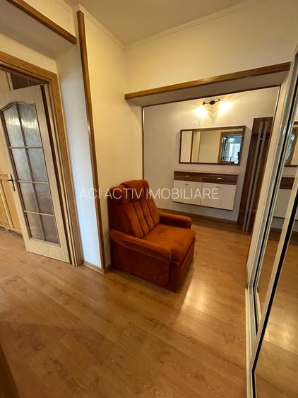13 Septembrie,Casa Poporului,Uranus,Libertatii,Izvor,Centrala,Igienizat - 11