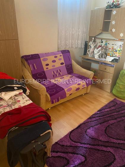 Casa de inchiriat cu 4 camere, zona CENTRALA - 4