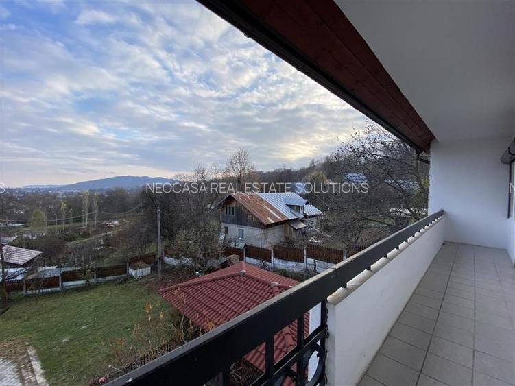 Vila cu gradina, foisor, teren 1.029 mp si aer de Breaza! - 14