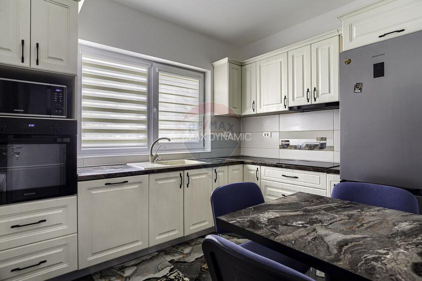 Casă de închiriat în cartierul Athena, zona 6 Vânători - 6