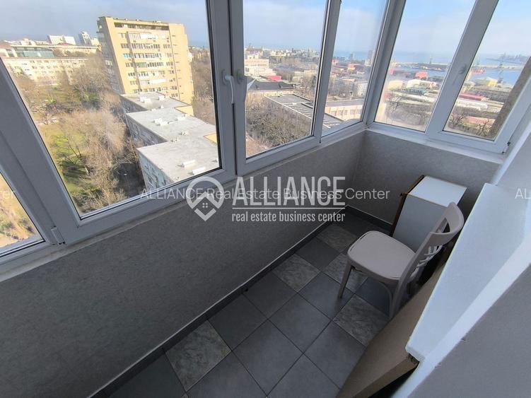 CENTRU TRAIAN(cod03)- 2 camere insorite si cu panorama catre port! - 3