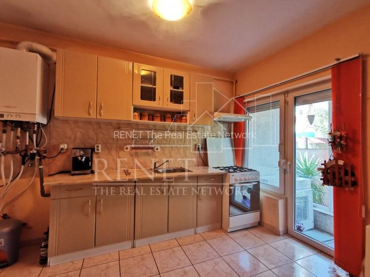 Casa Strada Muntii Carpati, 3 camere, curte proprie - 7