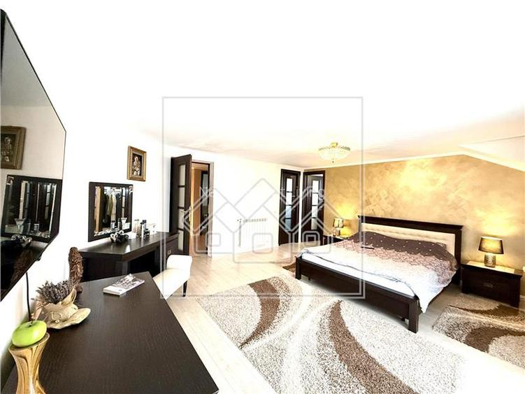 Casa de vanzare in Sibiu - individuala - 189 mp utili - teren 550 mp - 12