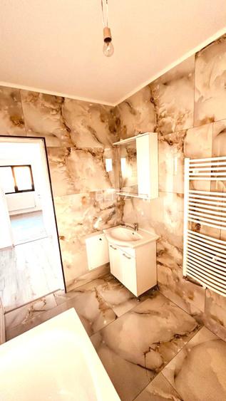 Casa plan parter de vanzare, cu 4 camere, 110 mp utili, zona Letcani - 10