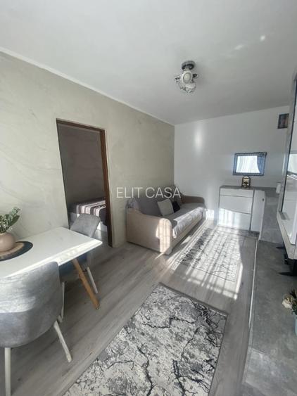 Apartament cu 2 camere, zona Tatarasi - 3