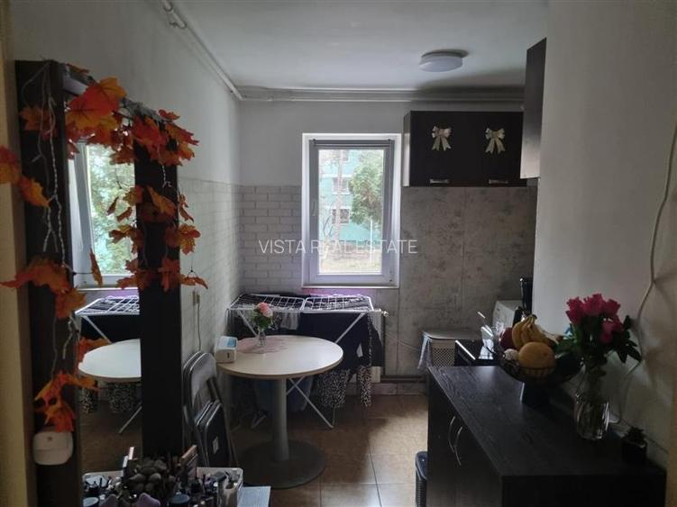 Exclusivitate, Garsoniera decomandata, Zona Garii, Brasov - 8