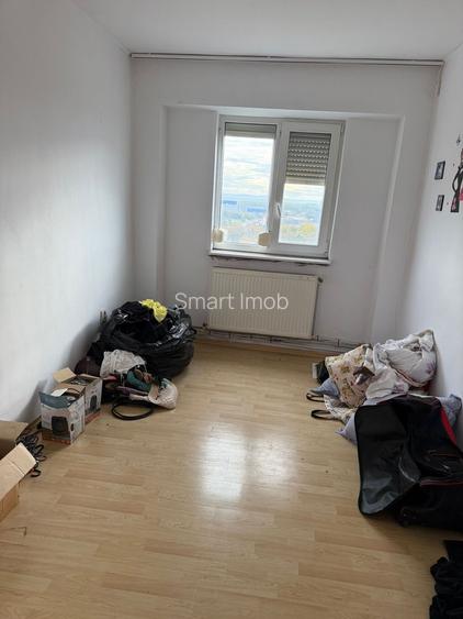 De vânzare apartament 3 camere decomandat - 4