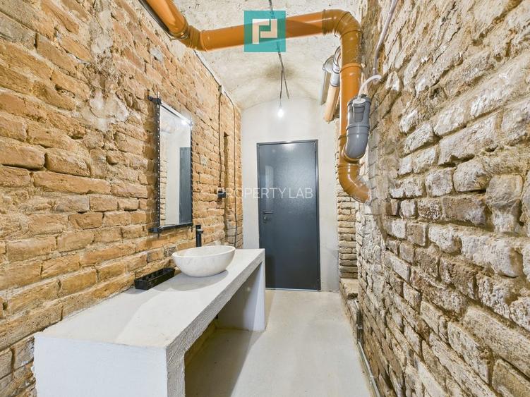 Eleganță subterană - pivniță exclusivistă Arad - 34