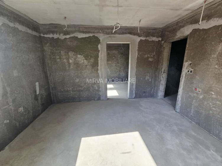 Vilă luminoasă, 4 camere, cu teren generos – Com. Plopu - 40