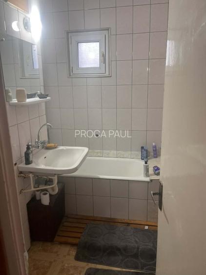 Vanzare apartament decomandat, 3 camere , zona Dacia - 7
