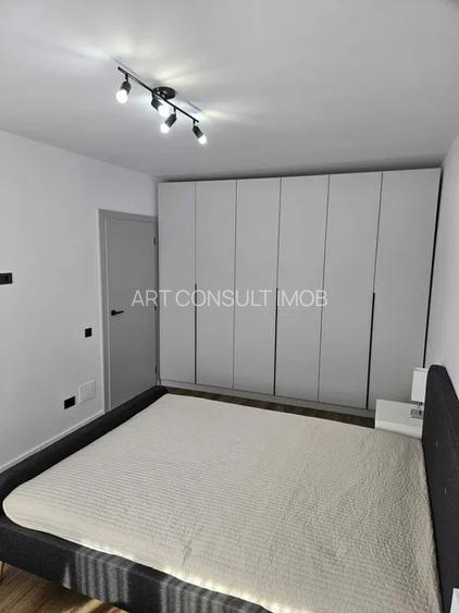 3 Camere | 13 Septembrie | Centrala Proprie | 2xAC - 3