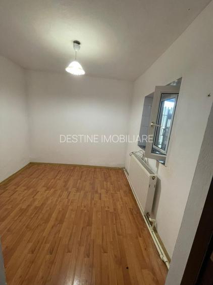 CASA DE VANZARE SOSEAUA ALEXANDRIEI  - 2