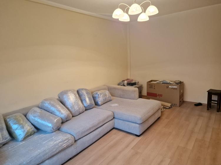 Drumul Taberei, Materna, apartament 2 camere, decomandat, etaj 1/4