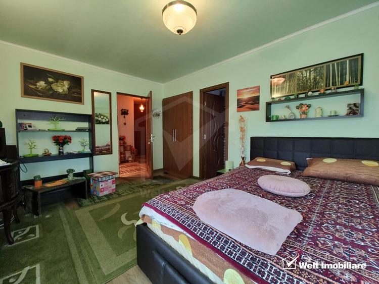 Grigorescu, casa 8 camere, 8 bai, 2 bucatarii, 1123mp curte