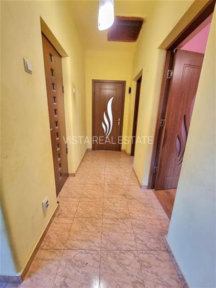 Spatiu Multifunctional, Pretabil birouri, servicii, cabinete. Zona Noua - 5