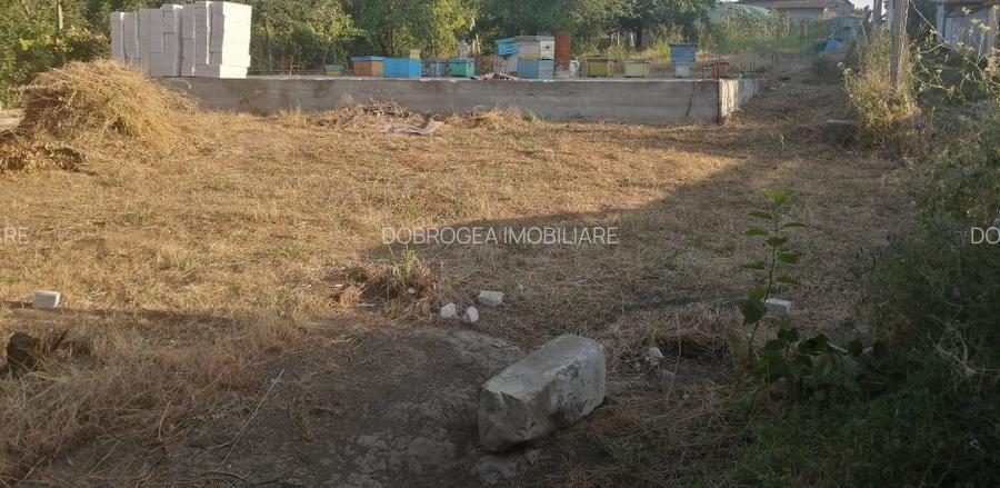 CASLITA - TEREN INTRAVILAN  320 MP,  DESCHIDERE 23,50 ML. - 3