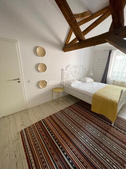 Casă Centrul Istoric Brașov, lipit Strada Sforii + business turistic activ - 16