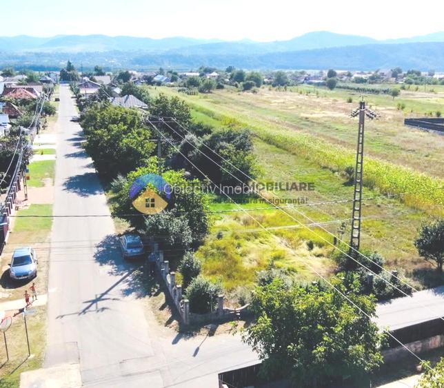 TEREN intravilan  comuna SAVINESTI - 5