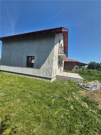 Casa Individuala - intabulata - la gri - zona foarte buna - 14
