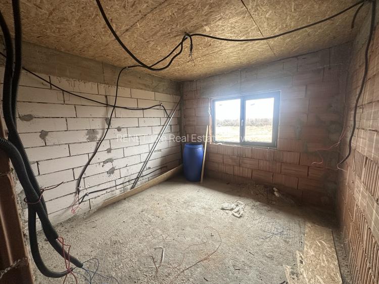 STEFANESTII DE JOS, CASA P+1E, LOT 242 MP! - 23